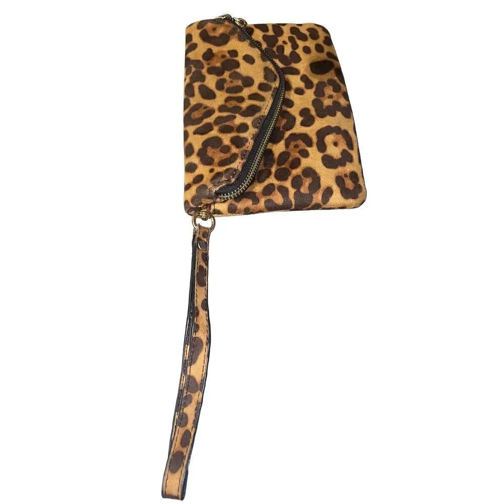 Contemporary Leopard Bam Forever Clutch - Picture 5 of 14